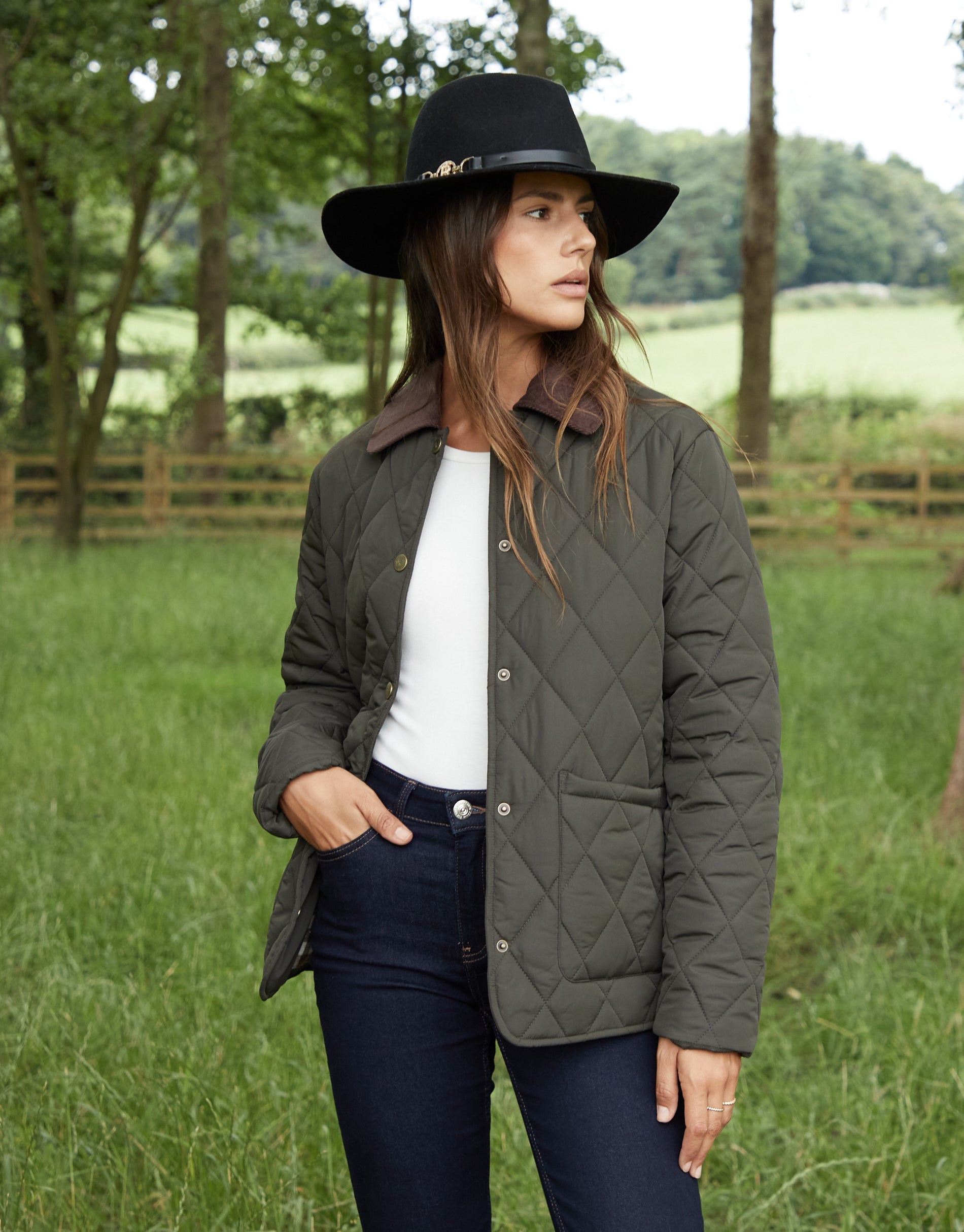 Women’s Khaki Cord Collar Diamond Quilted Heritage Jacket – Classic Longline Outerwear