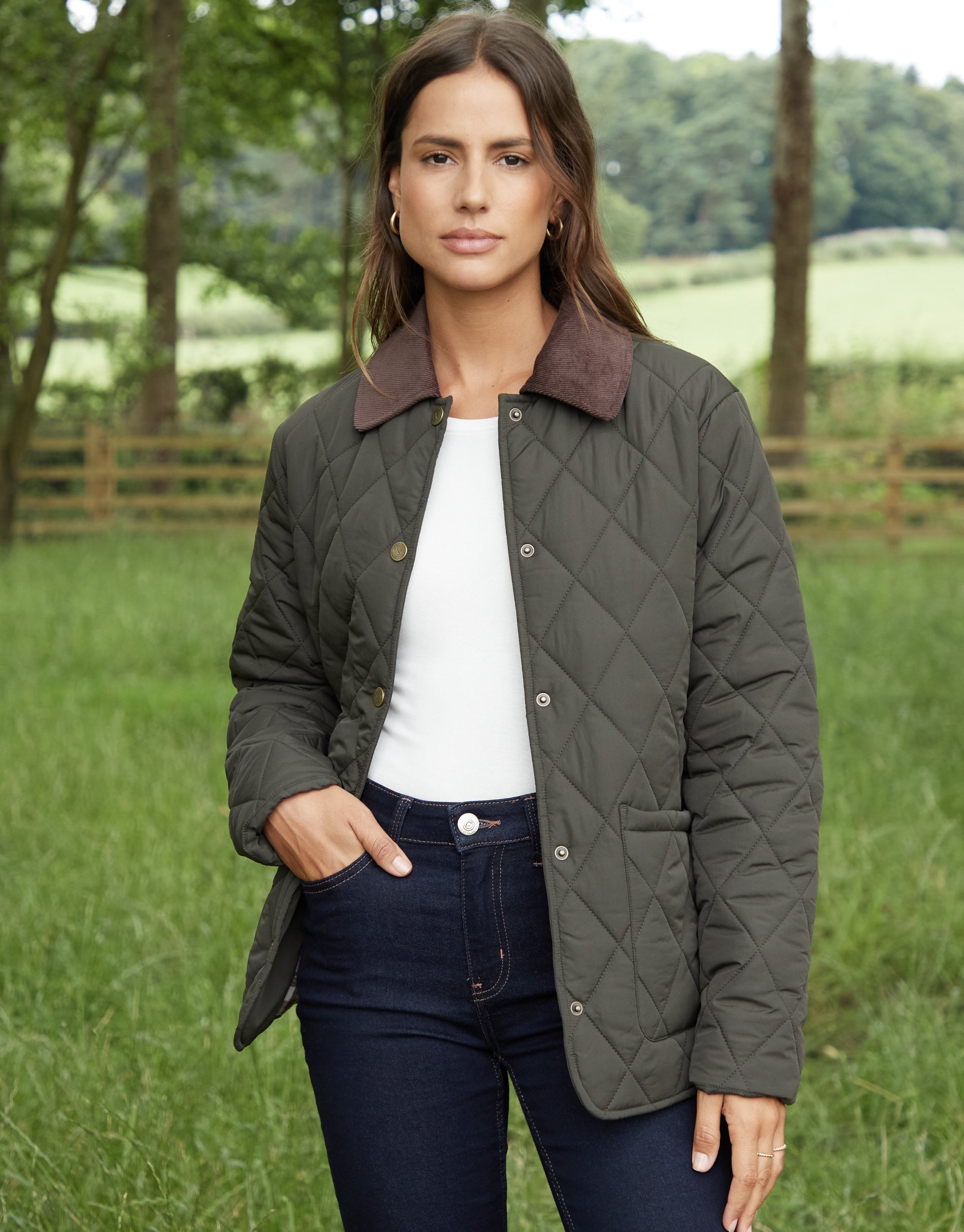 Women’s Khaki Cord Collar Diamond Quilted Heritage Jacket – Classic Longline Outerwear - Image 4